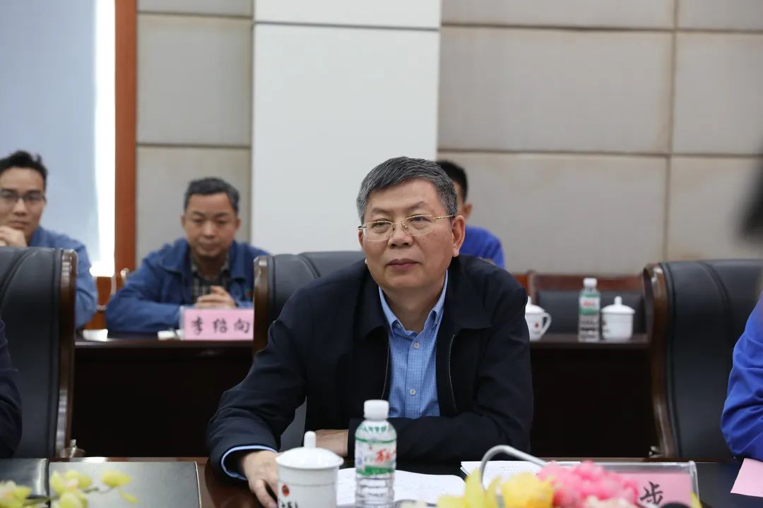 �������ǲ���(�й���½) - �ٷ���վ